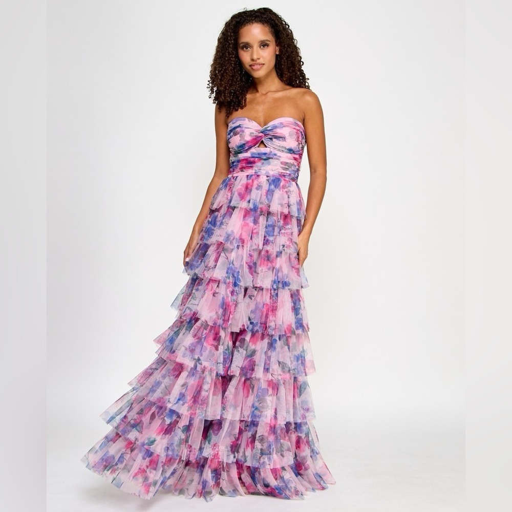 NWT MACYS BCX Women’s Juniors' Floral Print Ruffled Strapless Gown Size 1